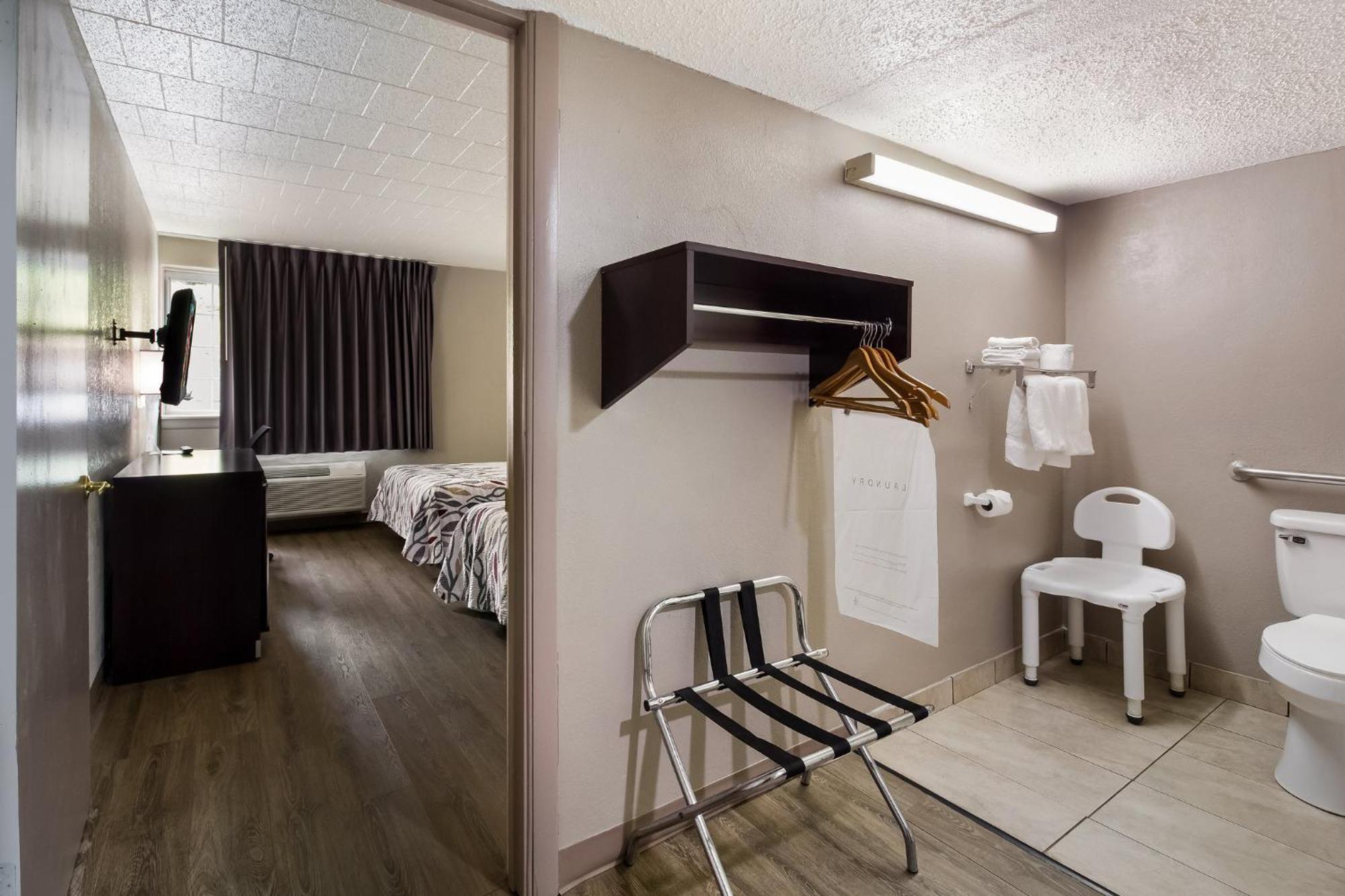 Red Roof Inn นิวสแตนตัน ภายนอก รูปภาพ